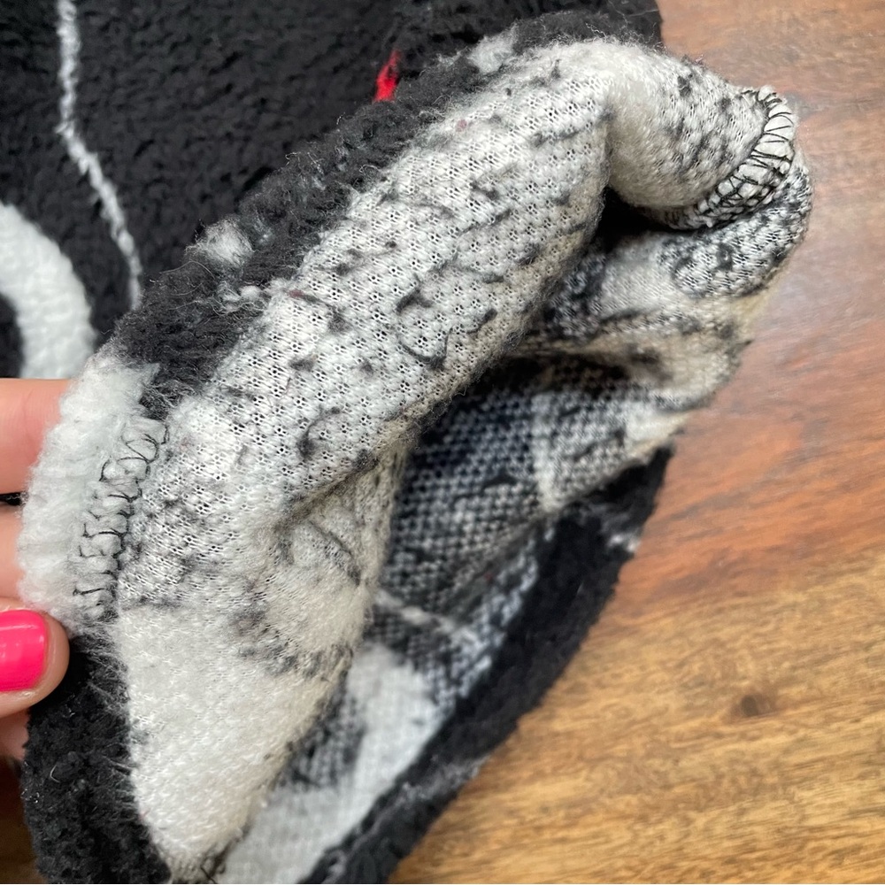 Skelanimals Fluffy Pajama Pants - Picture 8 of 10